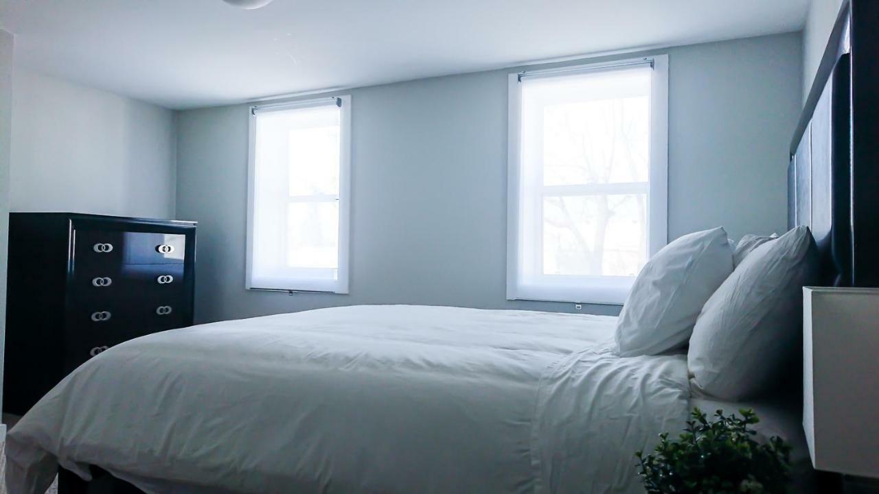 Spacious 3 Bdrm Home Near Downtown Ottawa Exterior foto
