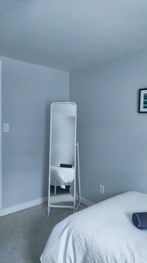 Spacious 3 Bdrm Home Near Downtown Ottawa Exterior foto